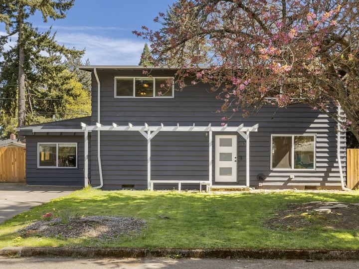 Sold home at SE 165th Ave, Portland Oregon